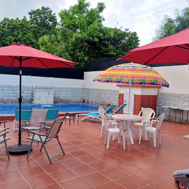 Excelente casa de renta con piscina en la Habana del Este, Alamar , +53 52463651 - Img 87976171