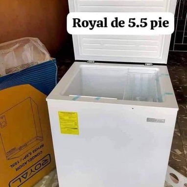 Neveras Royal de 3,5 y 5,5 pies - Img 126743808
