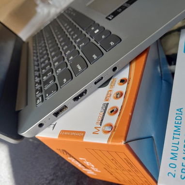 💻 Laptop Lenovo (✨️NUEVA EN CAJA 📦) - 9/10