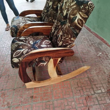 Sillones de madera capitoneados y tapizados - 8/8