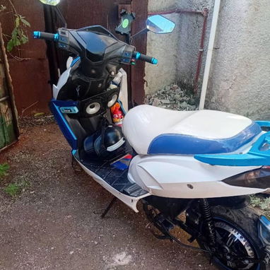 Se vende 900 usd - 2/5