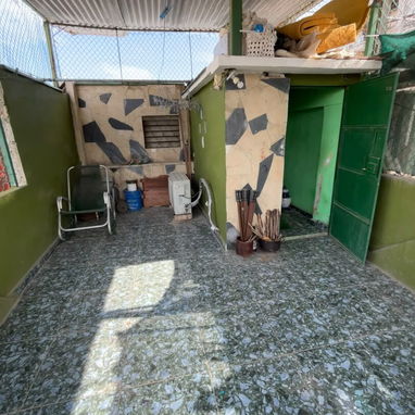 CENTRO HABANA CASITA DE 66M2 CON 2 CUARTOS Y AZOTEA LIBRE PRÓXIMO AL PARQUE TRILLO - 5/6
