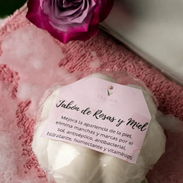JABÓN ARTESANAL DE ROSAS Y MIEL 🌹🌹🌹. Completamente natural. - Img 57037017