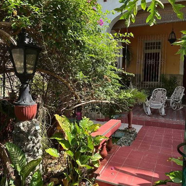 CASA INDEPENDIENTE EN EL VEDADO – AHORA 100 000 USD - 2/10