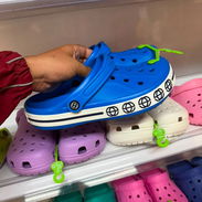 Las crocs disponibles - Img 58177607
