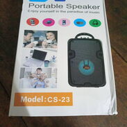 Bocina speaker mediana con Bluetooth - Img 45836015