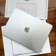 Apple MacBook Aire chip Apple M2 (13,6pulgadas - Img 45291768