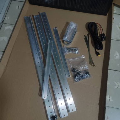 Kit de 2 paneles de 200W ➕️ sus soportes originales ➕️ Cable MC4 a XT60 de 6 metros - 3/4