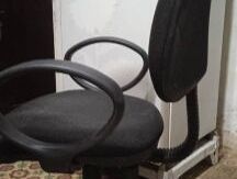 Vendo silla giratoria con brazos perfecto estado trnasporte incluido -53906374 - Img 67100291