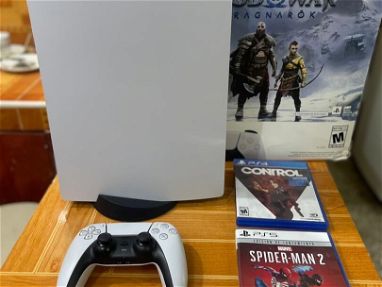 PlayStation 5 en su caja - Img main-image-45818717