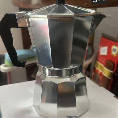 Cafeteras, modelos de gas y modelos de inducción . Las italianas son para gas y para inducción - 3/4