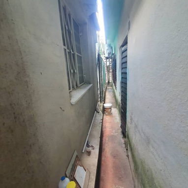 Se vende casa en Boyeros con garaje pequeño - Img 124704011