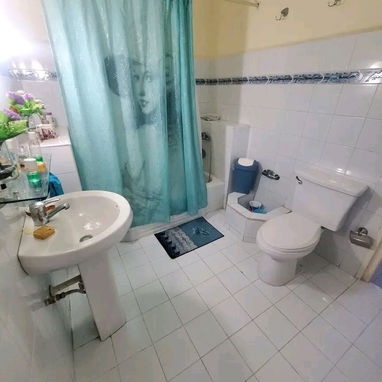 馃崁 Se vende apartamento en un tercer nivel ubicado en el Reparto Miramar perteneciente al Municipio Playa 馃崁 - Img 124354905