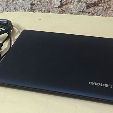 150 USD –  Laptop Lenovo de uso en buen estado - 2/2