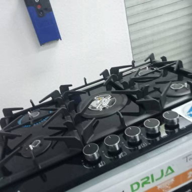 Cocinas de empotrar de 4 y 5 hornillas de acero inoxidable y de vidrio cerámica varios modelos - Img 126407161