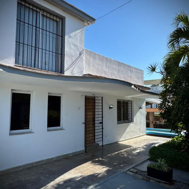 🌊 Alquiler de casa con piscina en Guanabo/Renta de casa en Guanabo/Alquiler de casa en la playa 🌊 - Img 122999336