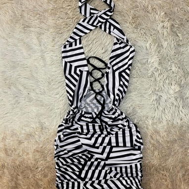 Vestidos y más productos - Img 124843154