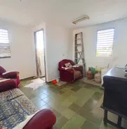 *$8500usd. En venta apartamento, 2do piso, de un biplanta (ALTOS) en Regla, cerca del parque de la Mandarria. Consta de - Img 50327652