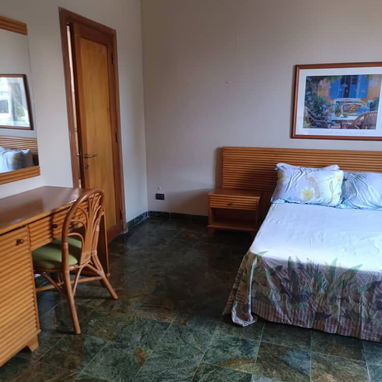 Apartamento de 2 habitaciones para renta larga estancia en playa - Img 124855496