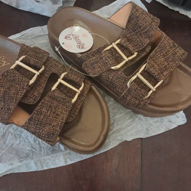 SANDALIAS EN TENDENCIA 35-39 - 9/10