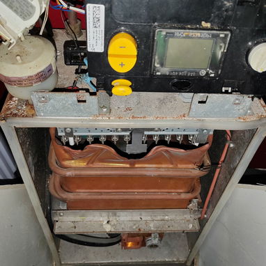 Calentador Bosch a reparar - Img 121156144
