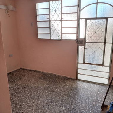 Se vende casa. Solo interesados, oímos propuestas. - Img 121869666