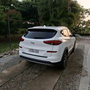 Hyundai tucson 2021 - 8/10