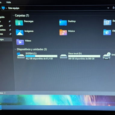 Laptop Lenovo rendimiento ideal para algunos juegos trabajos de contabilidad y uso de estudiantes - 5/8