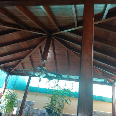 Ref # 43.En oferta con precio negociable excelente Hostal en Mariano super céntrico!!!! - Img 115666818