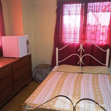 ALQUILO APTO DE 2 CUARTOS EN LA HABANA VIEJA MUY BUEN ESTADO Y BIEN UBICADO  EN 330 USD AL MES. - Img 118394079