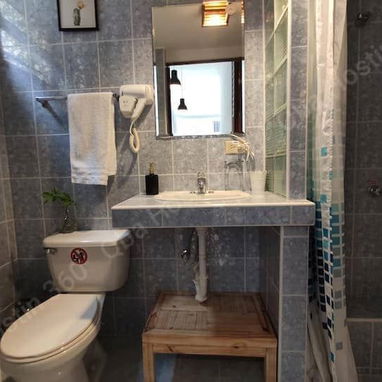 RENTA apartamento de 1 habitacion con Qba Hostin 360 en el VEDADO, LA HABANA. - 2/8