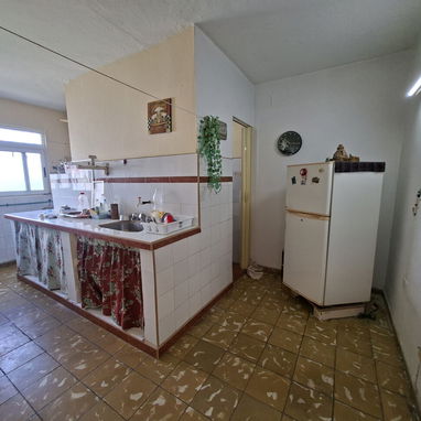 🏡 ¡SE VENDE APARTAMENTO DE 2 CUARTOS EN EL REPARTO ABEL SANTAMARÍA 6500 USD - 3/8