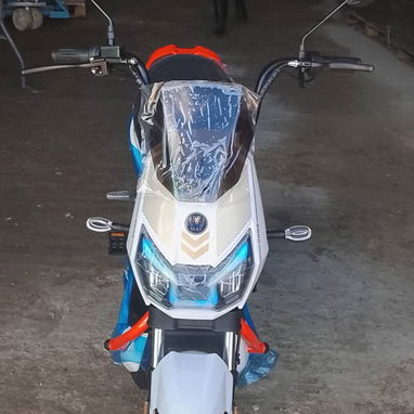 Motocicleta eléctrica - 2/3