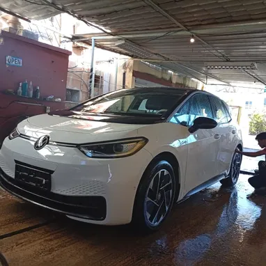 Vendo o negocio BMW ID 3, del 2025 eléctrico y automatico - Img 119345620