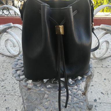 Vendo Bolso de mujer Salvatore Ferragamo ORIGINAL - 2/2