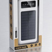 POWERBANK O CARGADOR PORTÁTIL DE 40000MAH - Img 56098544