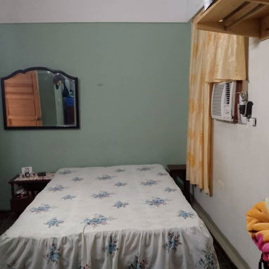 *$22.000usd ó EUROS. Posible ajuste  con dinero en mano. En venta casa  puerta de calle en  Santiago de Las Vegas. Boyer - 6/10