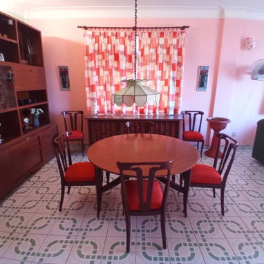 Se vende apartamento en el vedado. Amplio. Bonito y ubicacion privilegieda. En calle Linea - Img 105816800