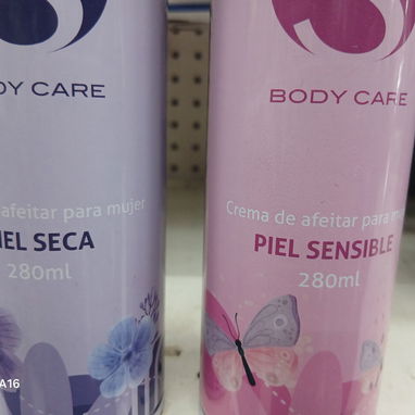 Vendo Espuma de Afeitar, Body Care, para Damas para piel sensible y seca frascos de 280ml. - Img 124082480