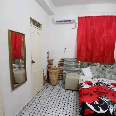 Casa en nuevo vedado - 4/10
