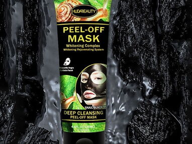 peeling facial exfoliante marca huda beauty de frutas y mascarilla peel off carbon activado y leche - Img 35179721