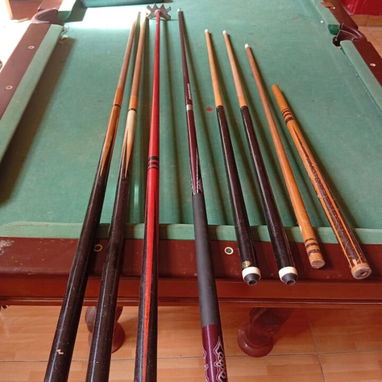 Mesa de billar con todos sus alsesorios - Img 122984362