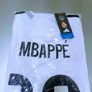 Camiseta premium Real Madrid y Barcelona - Img 54239168
