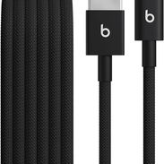 Cable Beats USB-A a USB-C de 5 ft Trenzado para Carga Rápida Apple y Android - Img 57231174