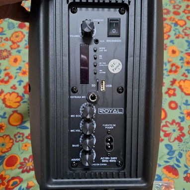 Bocina royal Bluetooth 1200w - Img 124135985