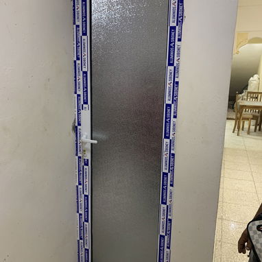 Marquetería de Aluminio y Cristal [ Puertas ,Ventanas ,Bajos de Mesetas ,Paños Fijos ,Mamparas de Baño entre otras cosas - 8/10