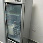 NEVERA EXHIBIDORA VERTICAL PREMIUM LEVELLA 14 PIES. - Img 55619018