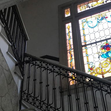 Espectacular mansión en el Vedado próxima al Hotel Cohíba con 9 cuartos,ideal para hostal . Precio negociable!!! - Img 92725306