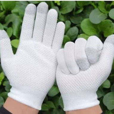 Guantes blancos tactiles y de frio Y negros para Moto y bicicleta - Img 122491398