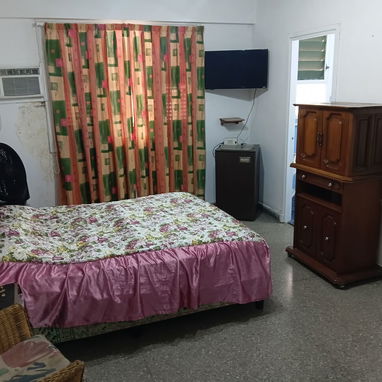 Adquiler apart edif capi calle 15 y L vedado - Img 123703229